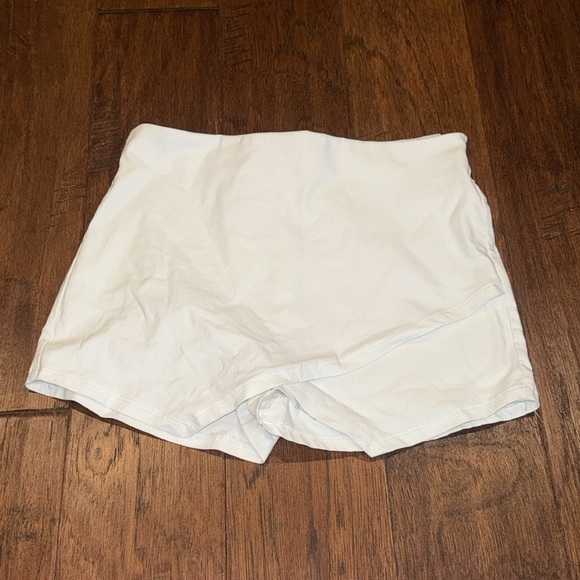 Medium Blue Blush White Skorts High-Waisted Lightweight - Picture 2 of 9